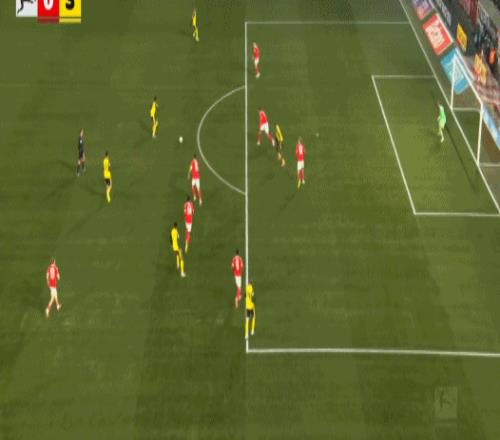 国米球迷高,歌讽刺米兰,老板,皇冠体育app下载,皇冠体育官网,澳门皇冠体育,bet皇冠体育在线