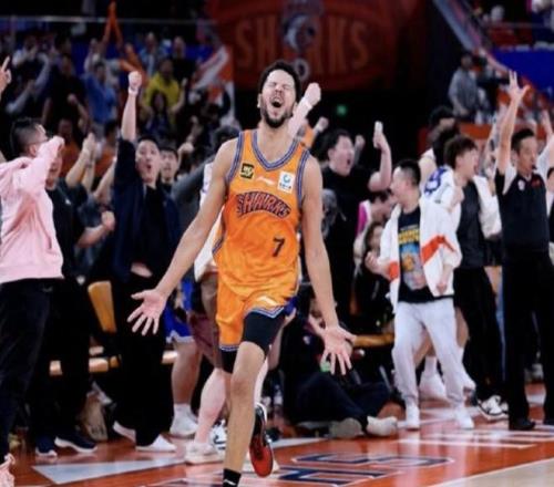 亚冬会火炬,亮相,澎湃,皇冠体育app下载,皇冠体育官网,澳门皇冠体育,bet皇冠体育在线