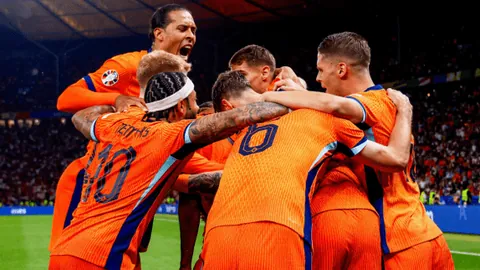 “曼联重压下，拉什福德失去昔日自由挥洒风采——吉格斯发声”